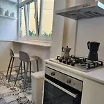 Clasico Y Moderno Departamento En El Corazon De Buenos Aires